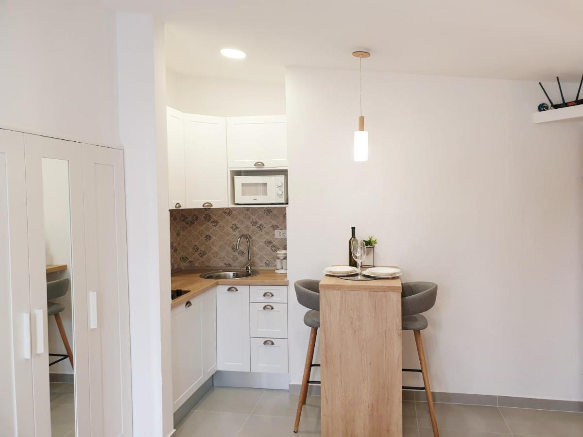 Apartments Palma บาชกาโวดา ภายนอก รูปภาพ
